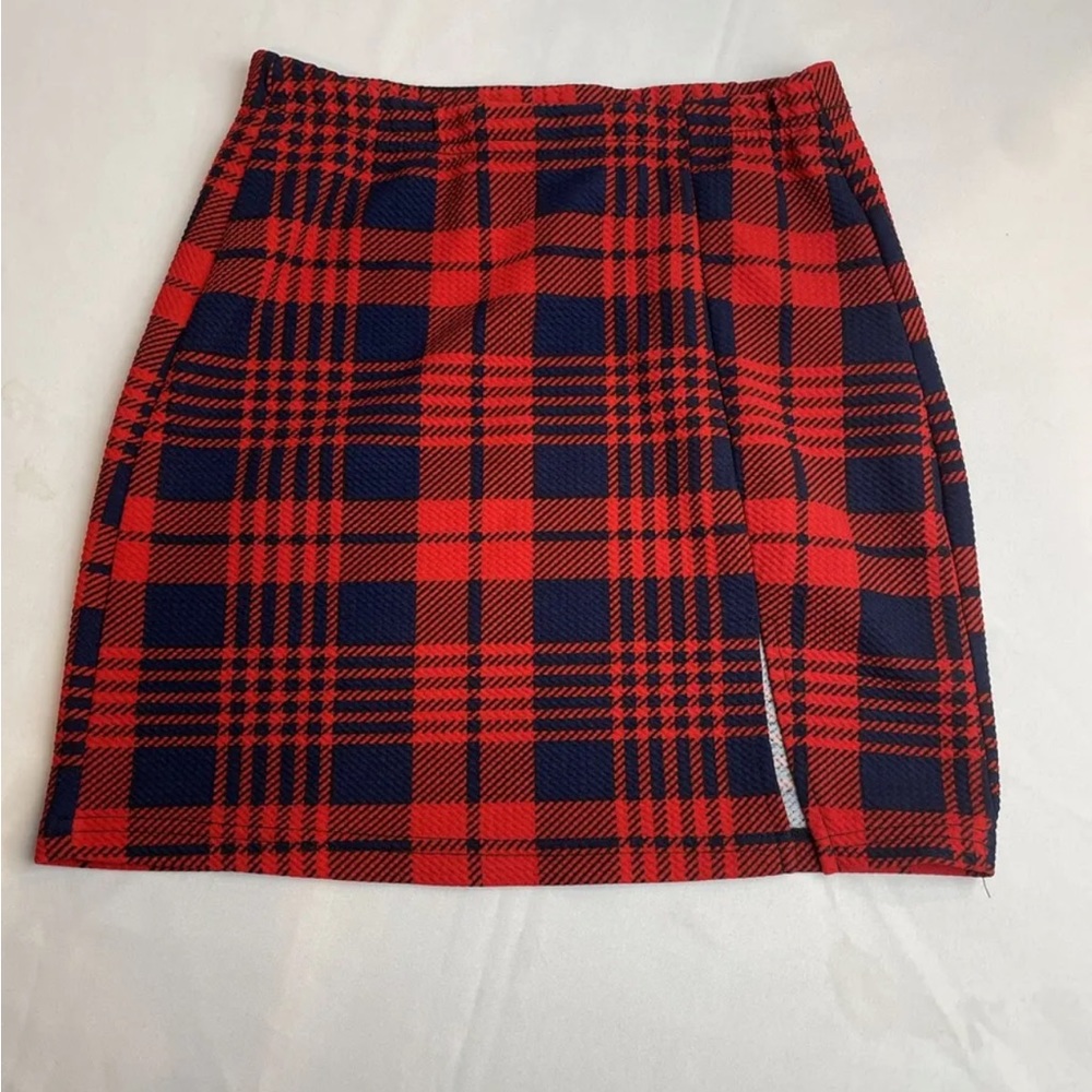 SHEIN Short Fitted Red and Blue Plaid Skirt with Slit Size XS